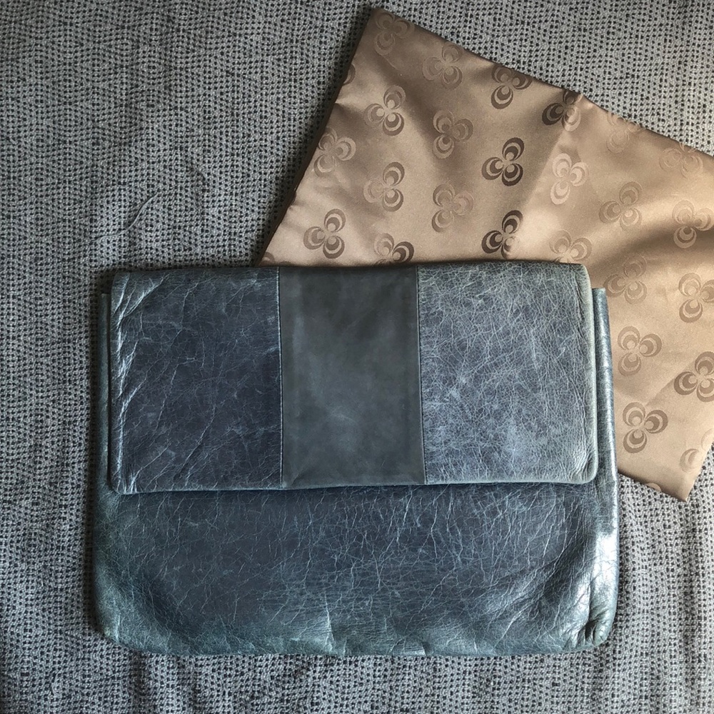 Misela Leather laptop case